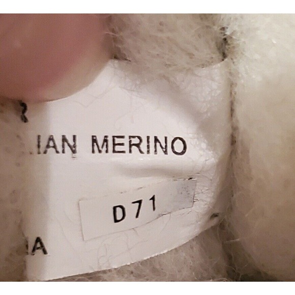 Realm Size Youth 3 Suede Australian Merino Wool Short Boots Unisex Black New - Picture 8 of 8